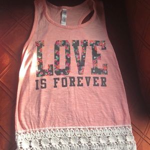 🌷Love is Forever Tank top